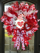 Load image into Gallery viewer, VALENTINE GNOME WREATH