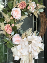 Load image into Gallery viewer, RAG BOW VINTAGE WREATH